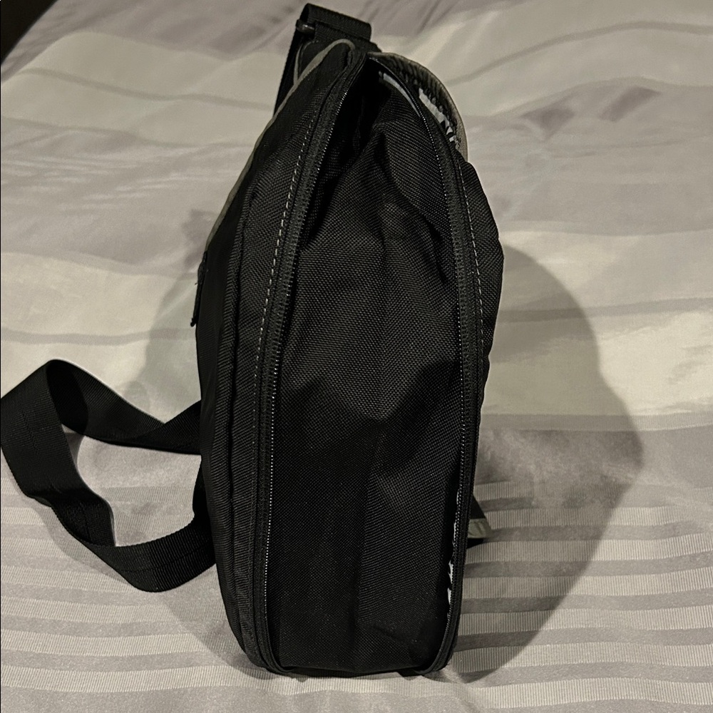 Timbuk2 Black and Gray Messenger Bag - Picture 3 of 6